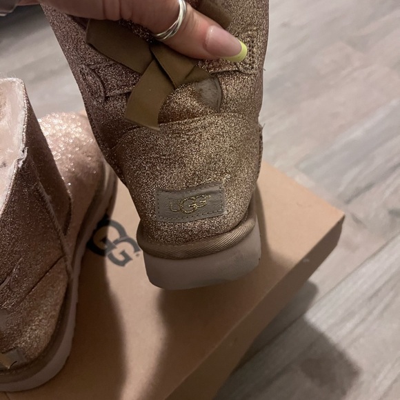 Ugg boots sparkly size 7 - Picture 3 of 6